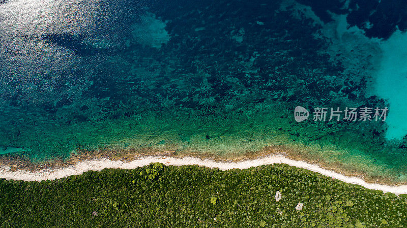 克罗地亚Dugi otok岛的海岸线